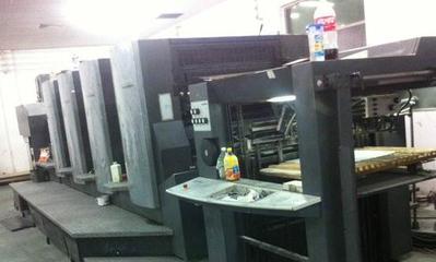 湖北閑置印刷設(shè)備處理_印刷公司轉(zhuǎn)讓06年海德堡CD102四色膠印機_湖北閑置資產(chǎn)處理_Feijiu網(wǎng)(中國廢舊物資網(wǎng))